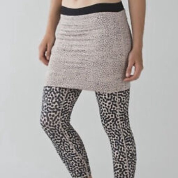 LULULEMON | Wunder Under SE Dance Leggings Convertible Roll Down Waist Skirt - Picture 1 of 8